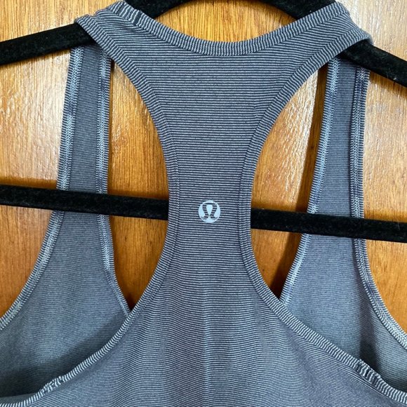 Lululemon Cool Racerback - Grey Stripe - Size 4 - Picture 7 of 7